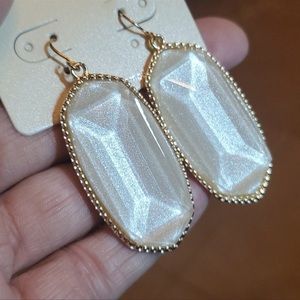 Cream Opalescent Look Acrylic Diamond Cut Earrings
